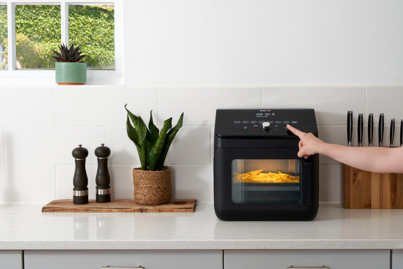 Instant® 13L VORTEX PLUS XXL Air Fryer Oven - Winter Promo - Save RS 1,000